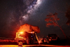 CAMPINGCARAVANNING_JoshClacy_Pebbly-Beach