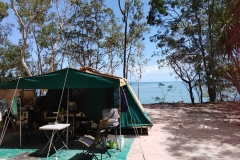 Cape Hillsborough N. P. near Mackat. At low tide it is mud to the horizon.