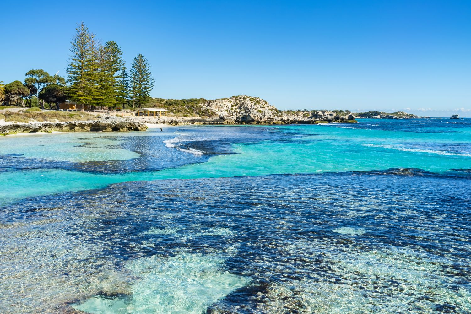 12 Top-Rated Fishing Destinations in Australia - DEKK Rubber Tracks & Pads 